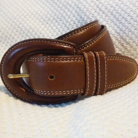 Coach Accessories - COACH Vintage Leather Belt Classic Chic